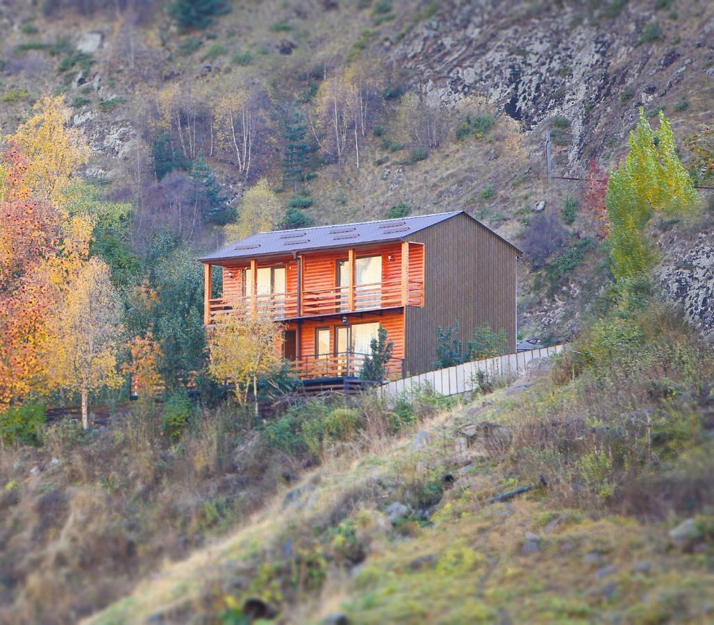 My Space Kazbegi Bagian luar foto
