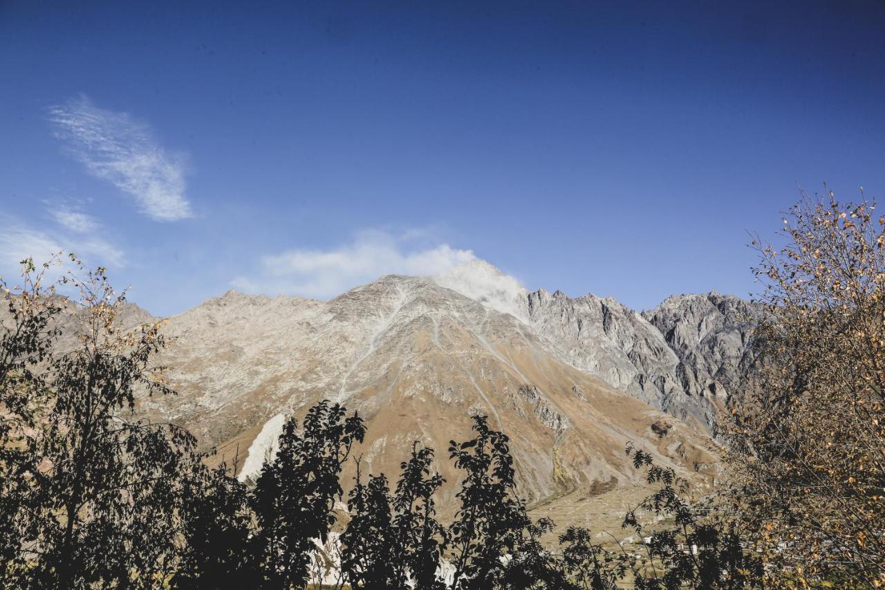 My Space Kazbegi Bagian luar foto