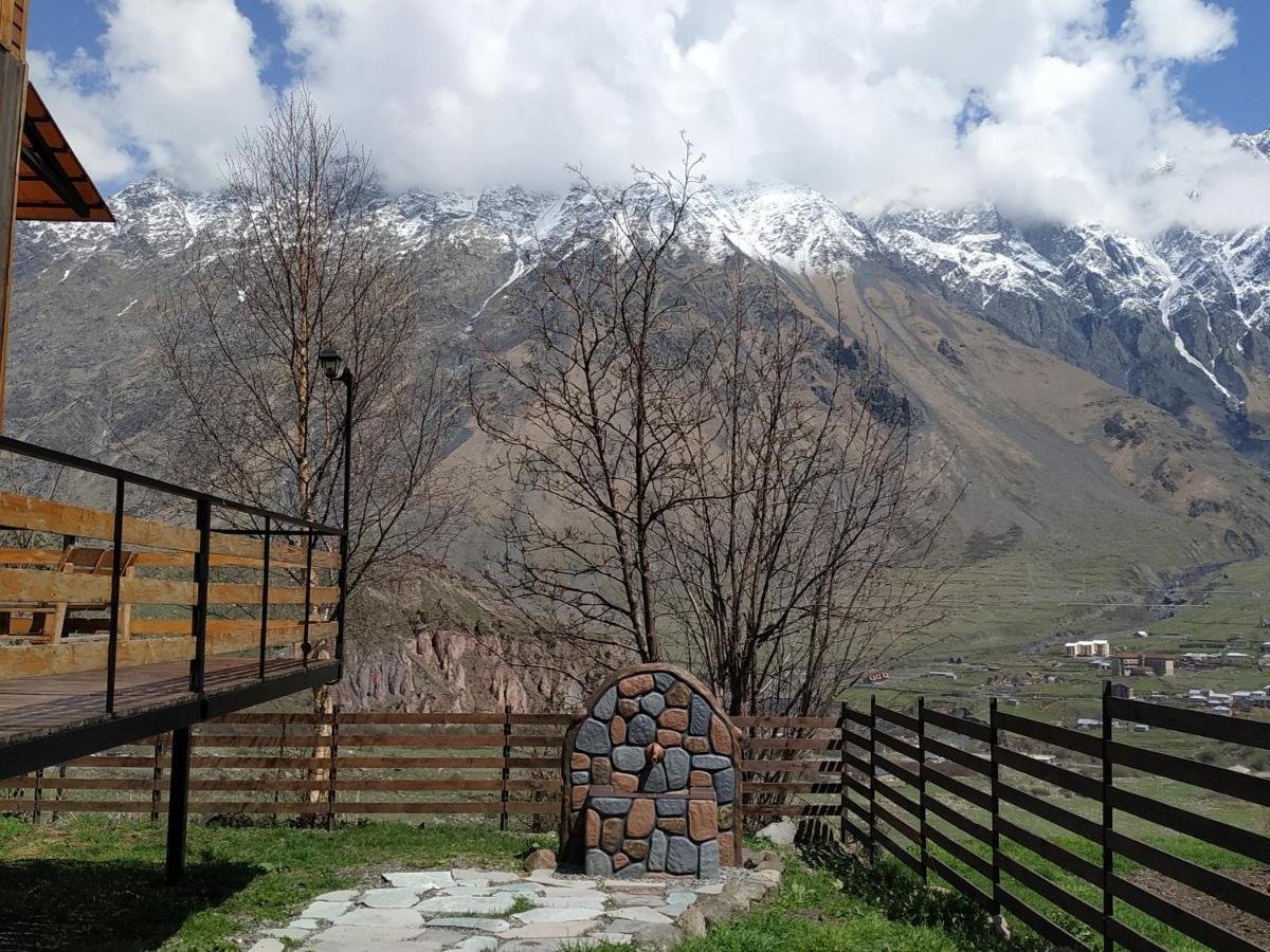 My Space Kazbegi Bagian luar foto