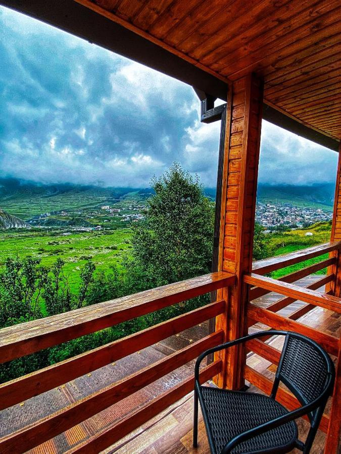 My Space Kazbegi Bagian luar foto